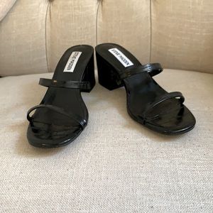 Steve Madden sandal